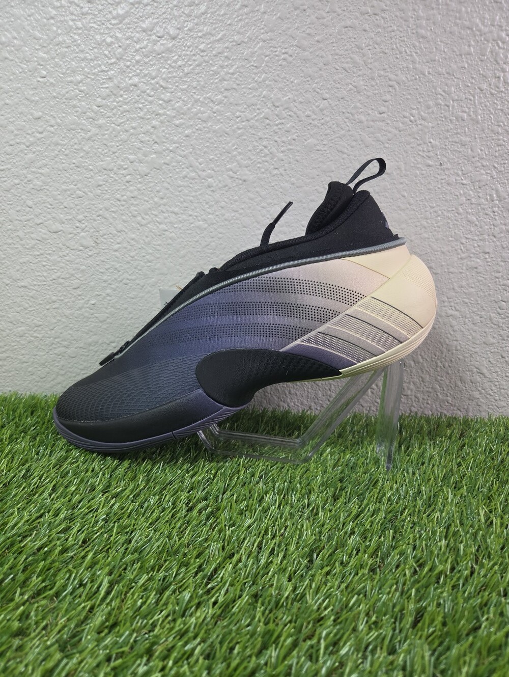 Size 10.5 - adidas D.O.N. Issue #7 Pulse Preloved Violet
